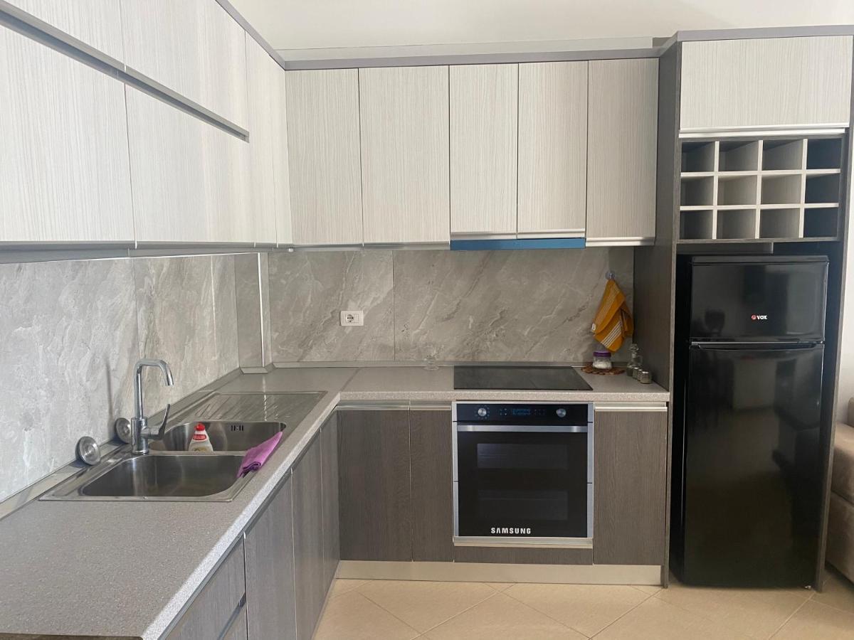 Siloria Apartments Vlora Kültér fotó