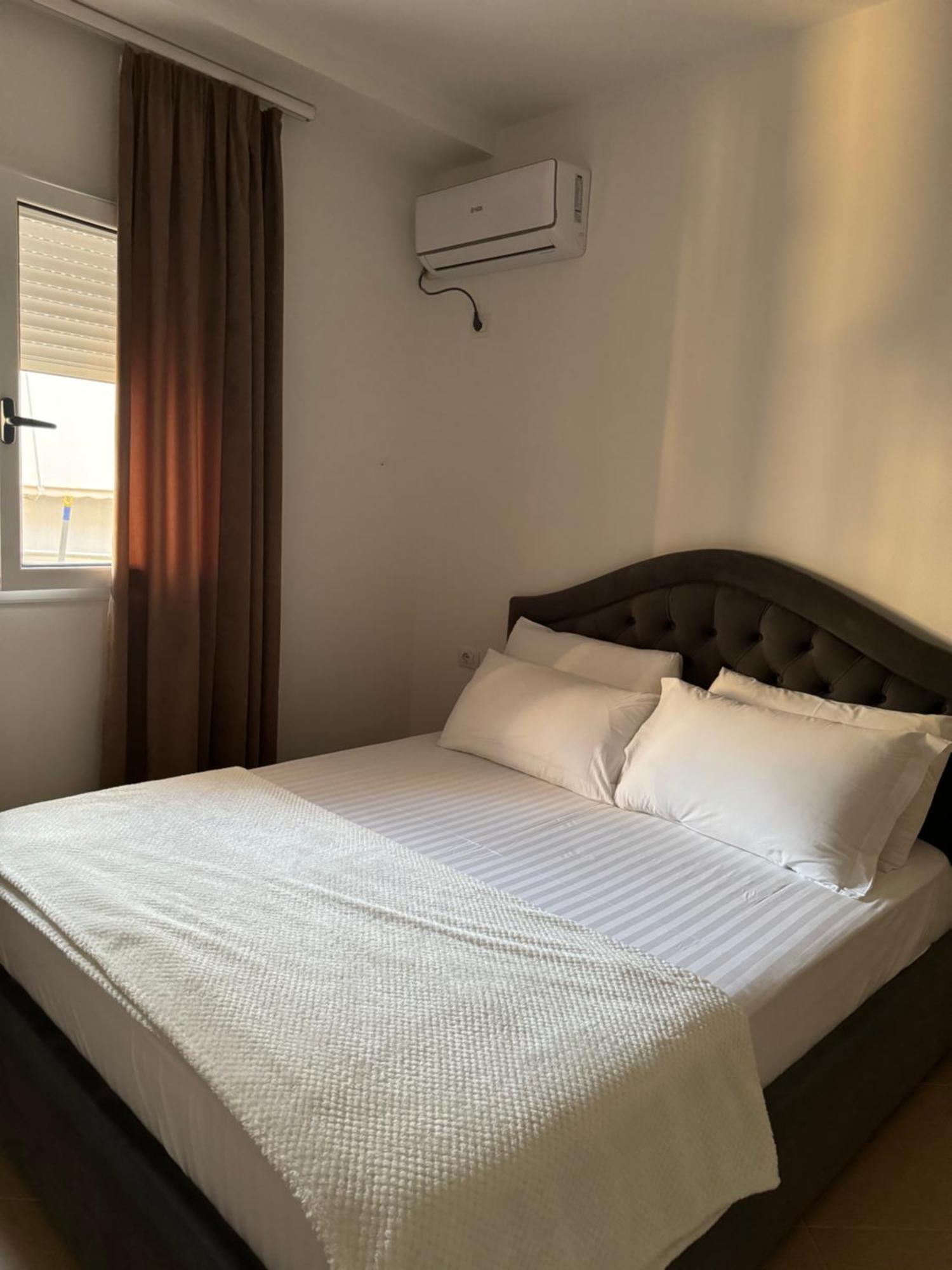 Siloria Apartments Vlora Kültér fotó